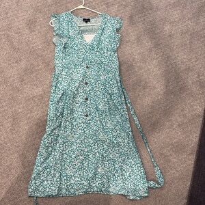 nursing queen dress